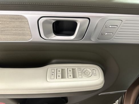 Used 2024 Hyundai Santa Fe Calligraphy AWD/4WD image 11