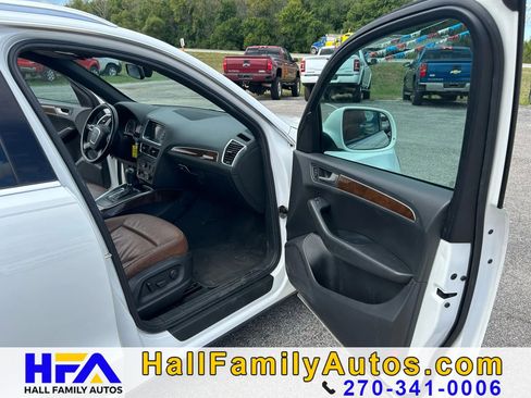Used 2011 Audi Q5 2.0T Premium image 20
