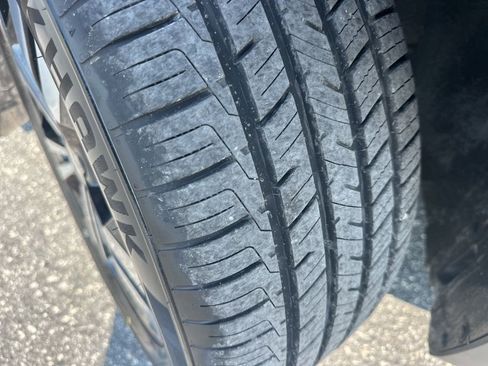 Used 2025 Mercedes-Benz GLA 250 image 31