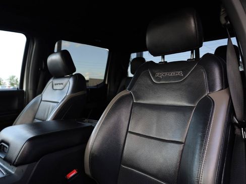 Used 2018 Ford F150 Raptor w/ Equipment Group 802A Luxury AWD/4WD image 6