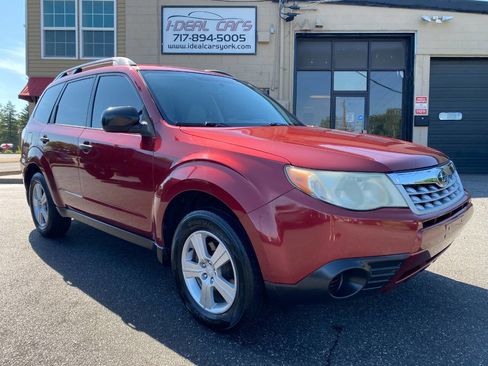 Used 2012 Subaru Forester 2.5X w/ Popular Pkg 3 AWD/4WD image 35