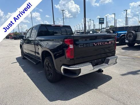 Used 2023 Chevrolet Silverado 1500 LT w/ Convenience Package II AWD/4WD image 5
