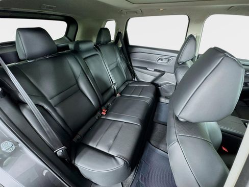 New 2026 Nissan Rogue SV FWD image 27