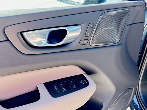 New 2026 Volvo XC60 B5 Plus w/ Climate Package image 15