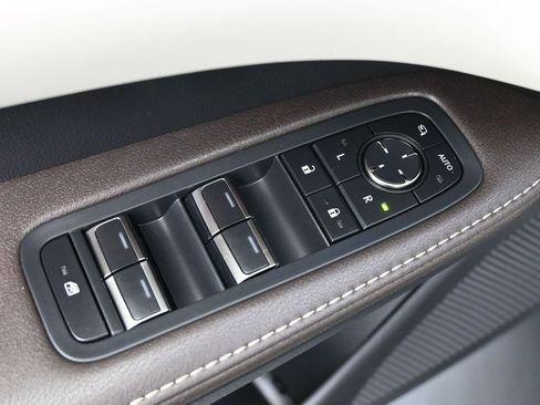 Used 2023 Lexus RX 350 Premium Plus w/ Accessory Package image 4