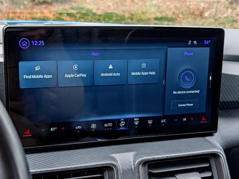 Used 2024 Ford Mustang EcoBoost image 19