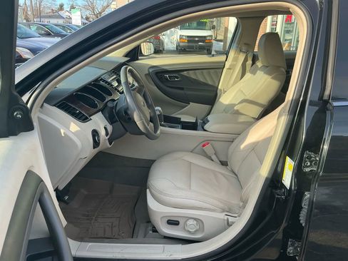 Used 2010 Ford Taurus SEL image 14
