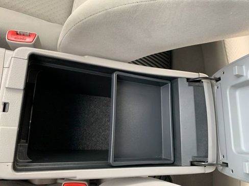 Used 2009 Toyota Camry LE image 20