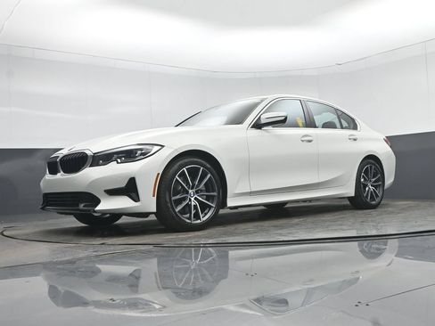 Used 2019 BMW 330i xDrive Sedan w/ Convenience Package AWD/4WD image 51