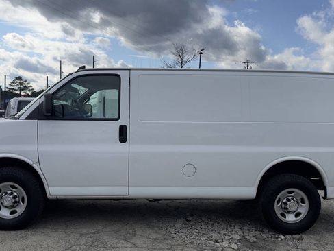 Used 2020 Chevrolet Express 2500 w/ Safety Package image 6