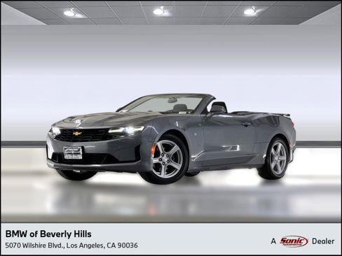 Used 2020 Chevrolet Camaro LT image 1