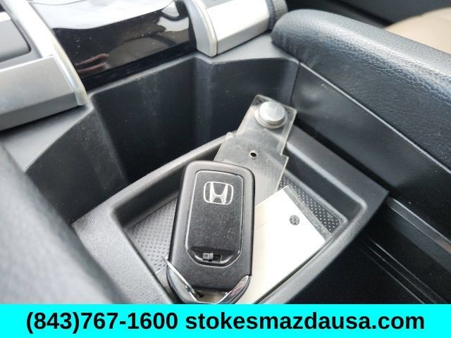Used 2016 Honda Civic Touring image 31