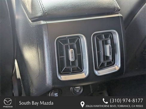 Used 2022 Kia Sorento S image 21