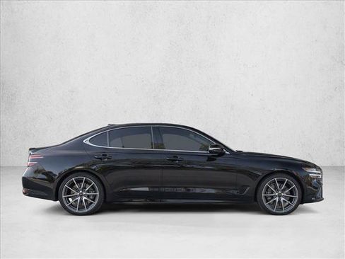 Used 2022 Genesis G70 2.0T w/ Prestige Package AWD/4WD image 8