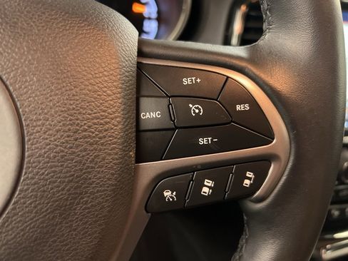 Used 2019 Jeep Grand Cherokee High Altitude image 20