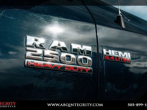 Used 2018 RAM 2500 SLT AWD/4WD image 12