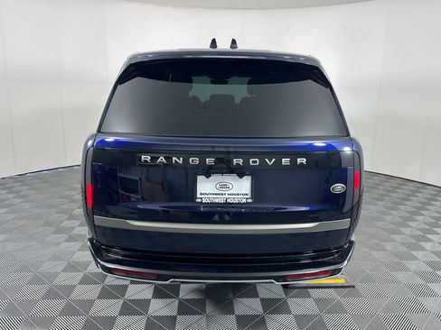Used 2023 Land Rover Range Rover SE image 9