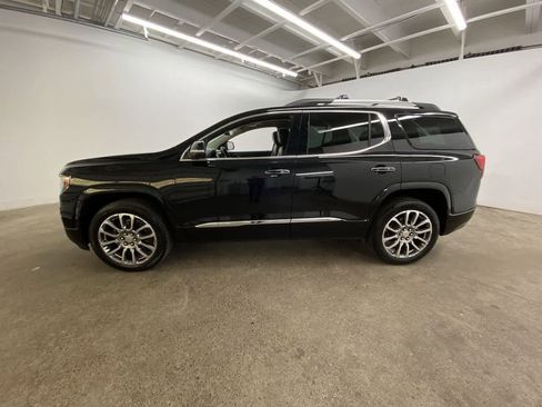 Used 2022 GMC Acadia Denali w/ Denali Ultimate Package AWD/4WD image 3