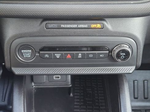 Used 2025 Ford Bronco Sport Big Bend w/ Convenience Package image 17