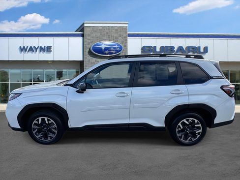 Certified 2025 Subaru Forester Premium AWD/4WD image 5