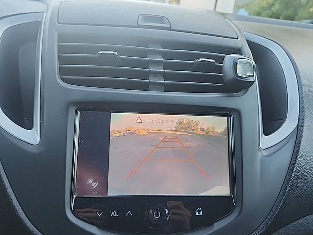 Used 2015 Chevrolet Trax LT AWD/4WD image 19