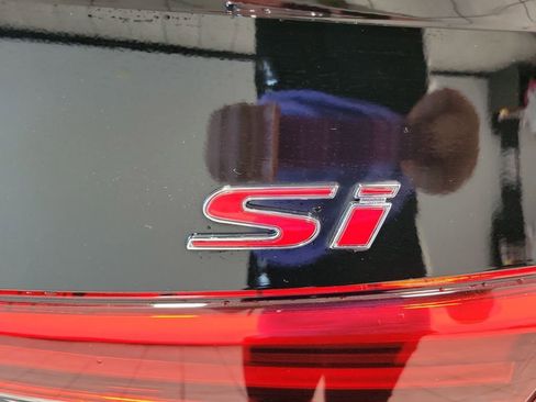 Used 2022 Honda Civic Si image 9