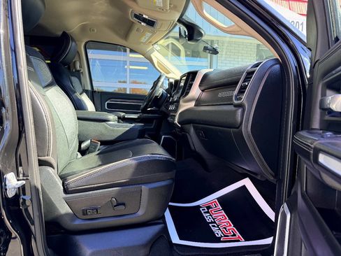 Used 2019 RAM 2500 Laramie image 43