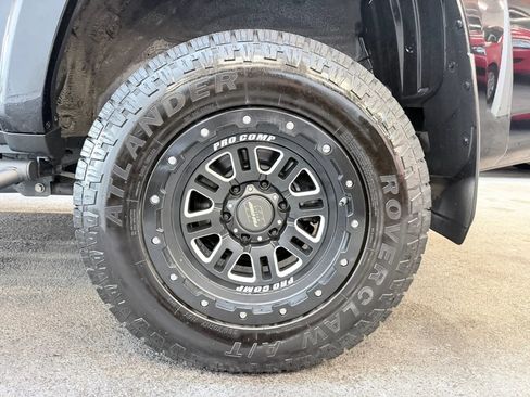 Used 2016 Toyota 4Runner 4WD image 11