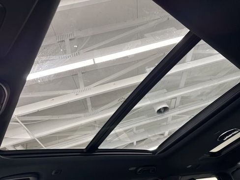 New 2026 Jeep Grand Wagoneer 4WD image 38