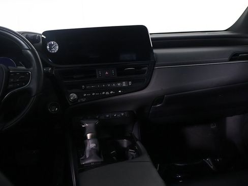 Used 2023 Lexus ES 350 Luxury image 34