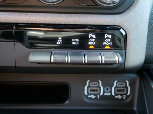 Used 2022 RAM 1500 Laramie w/ G/T Package AWD/4WD image 31