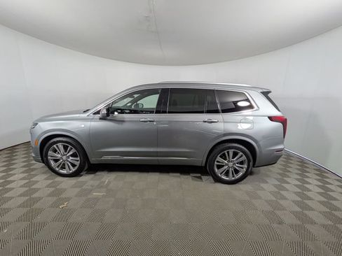 Used 2023 Cadillac XT6 Premium Luxury FWD image 18