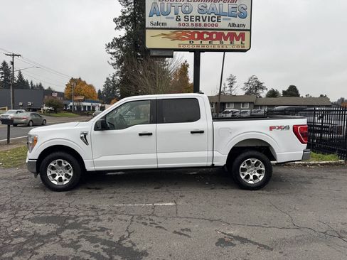 Used 2022 Ford F150 XLT w/ Equipment Group 301A Mid AWD/4WD image 11