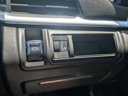 Used 2019 Cadillac XTS Luxury FWD image 29