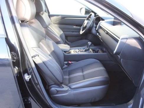 Certified 2025 MAZDA CX-50 AWD 2.5 S w/ Preferred Package image 38