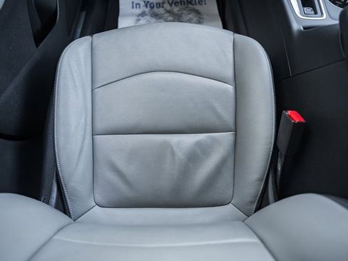 Used 2021 Chevrolet Equinox Premier image 35