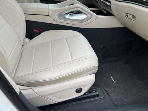 Used 2020 Mercedes-Benz GLE 350 image 40