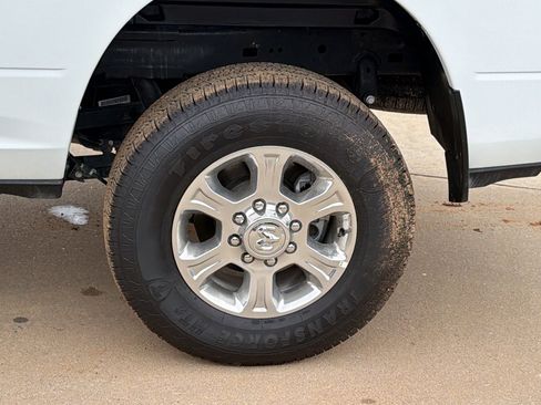 Used 2025 RAM 2500 Big Horn image 12