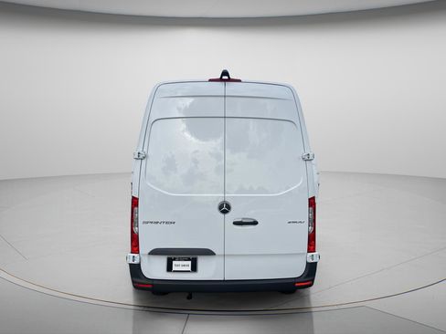 Certified 2025 Mercedes-Benz Sprinter 2500 image 4