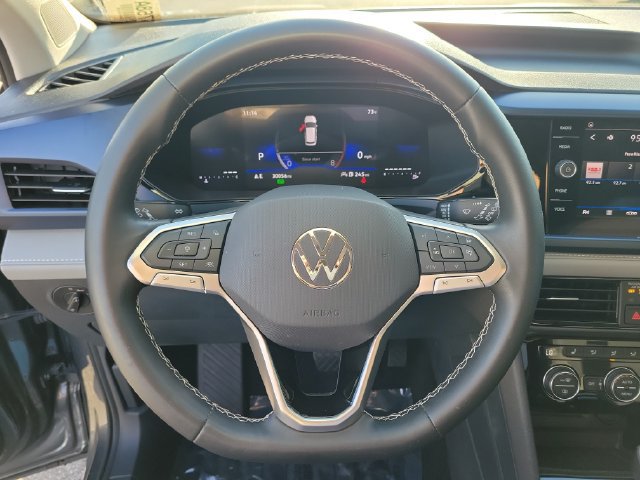 Certified 2024 Volkswagen Taos SE w/ Panoramic Sunroof Package FWD image 19