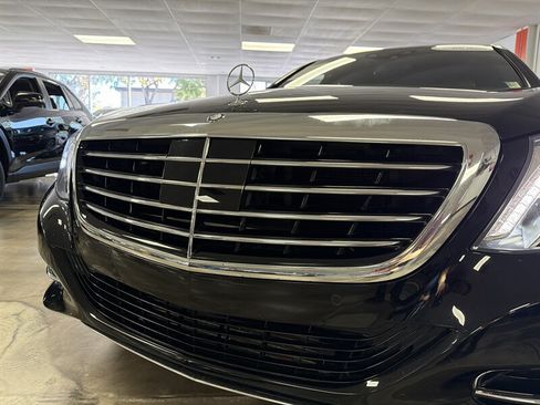 Used 2015 Mercedes-Benz S 550 Sedan image 20