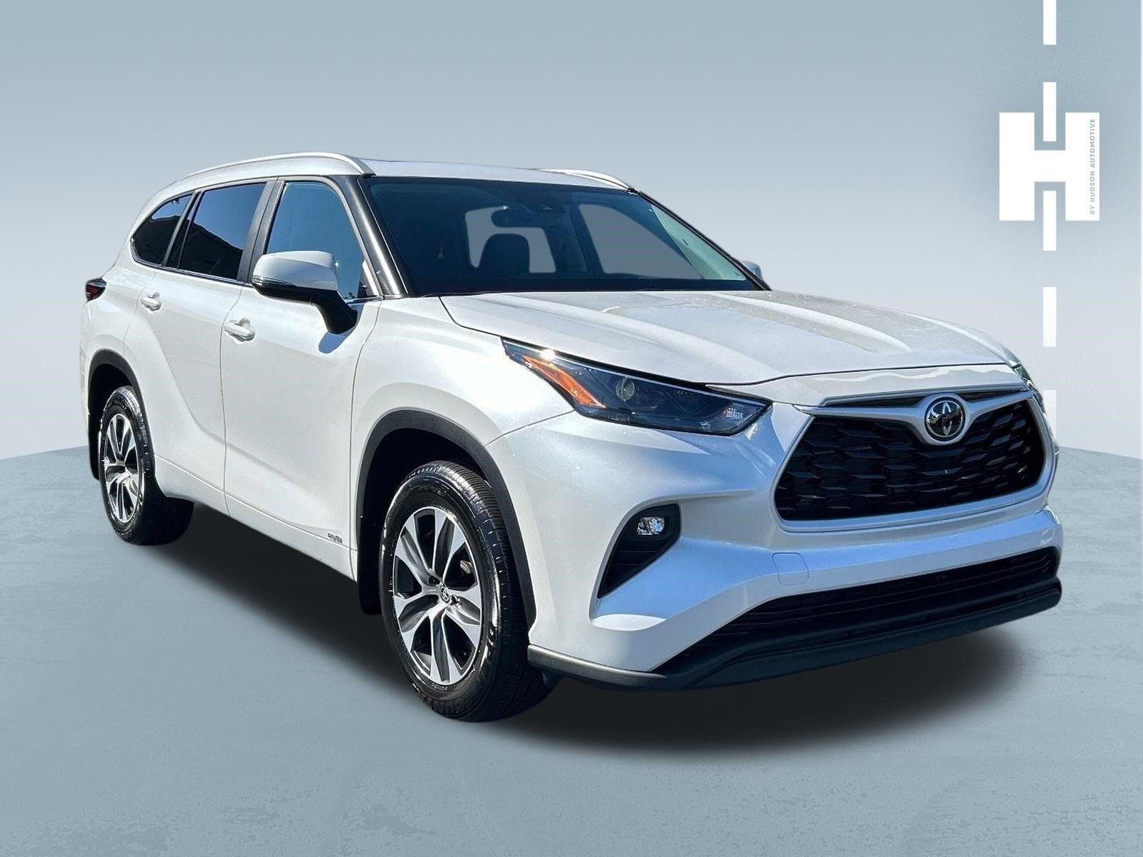 Used 2026 Toyota Highlander XLE AWD/4WD image 1