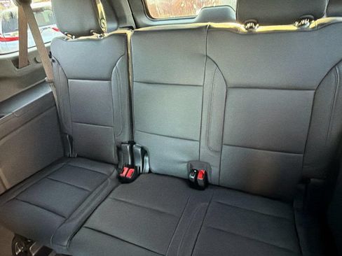 New 2026 Chevrolet Suburban Z71 w/ Comfort Package AWD/4WD image 20