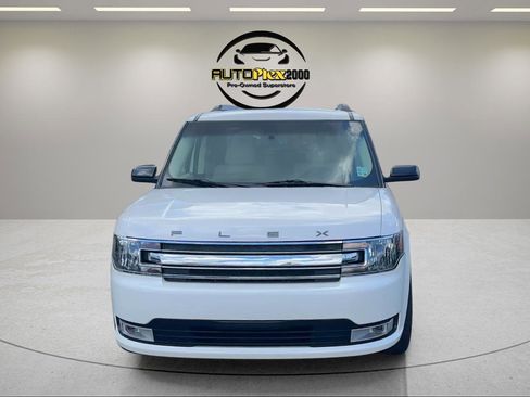 Used 2019 Ford Flex SEL w/ Equipment Group 202A FWD image 2