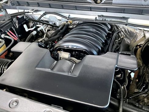 Used 2017 Chevrolet Silverado 1500 W/T w/ WT Convenience Package AWD/4WD image 30