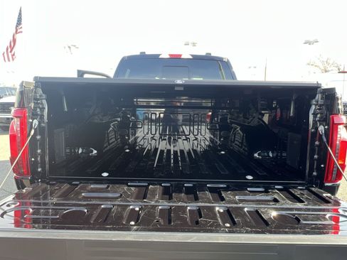 Used 2025 Ford F150 XLT w/ Equipment Group 302A MID image 25