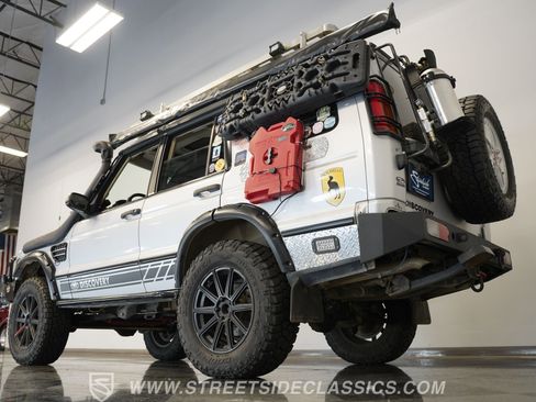 Used 2003 Land Rover Discovery SE image 12