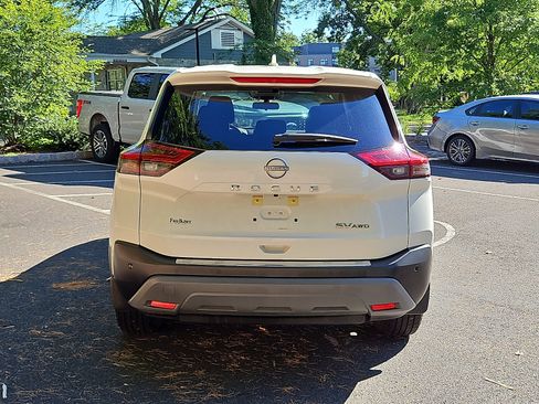 Certified 2023 Nissan Rogue SV AWD/4WD image 5