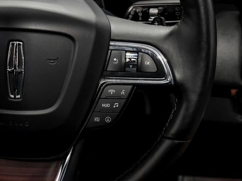 Used 2023 Lincoln Navigator Reserve image 16