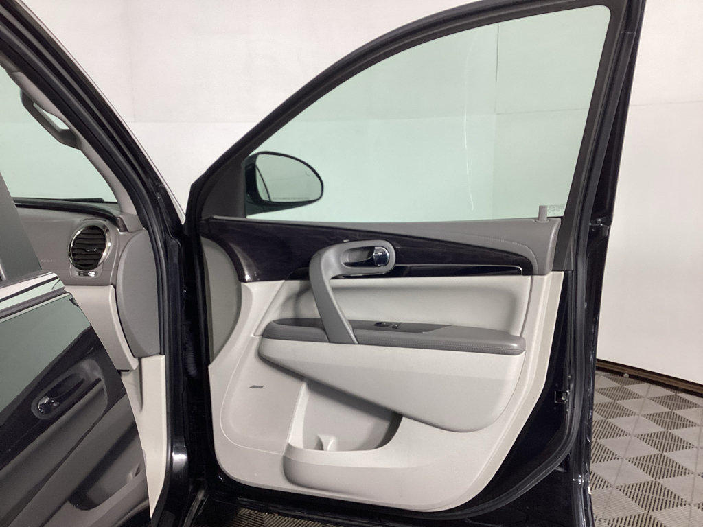 Used 2015 Buick Enclave Premium w/ Trailering Package AWD/4WD image 8